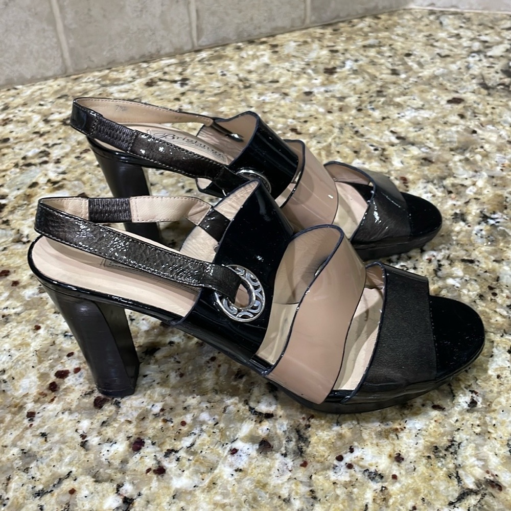 BRIGHTON VILLA patent leather sling back heels.  7.5M